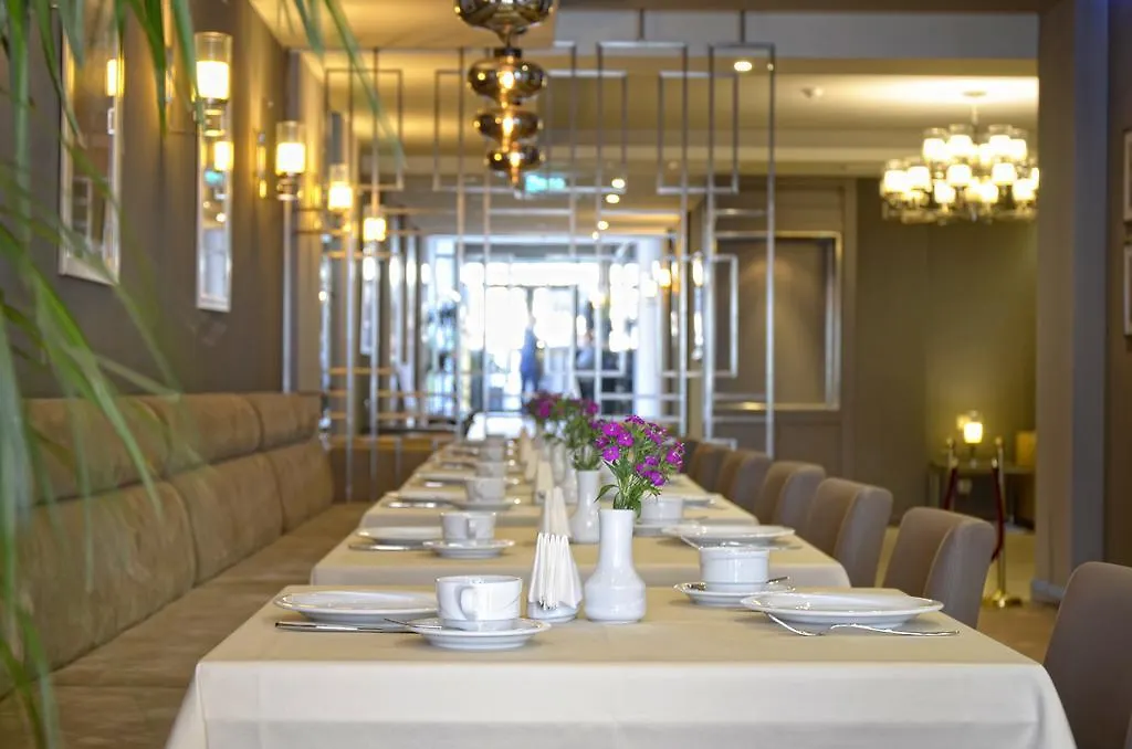 City Avenue Hotel Τυφλίδα Γεωργία