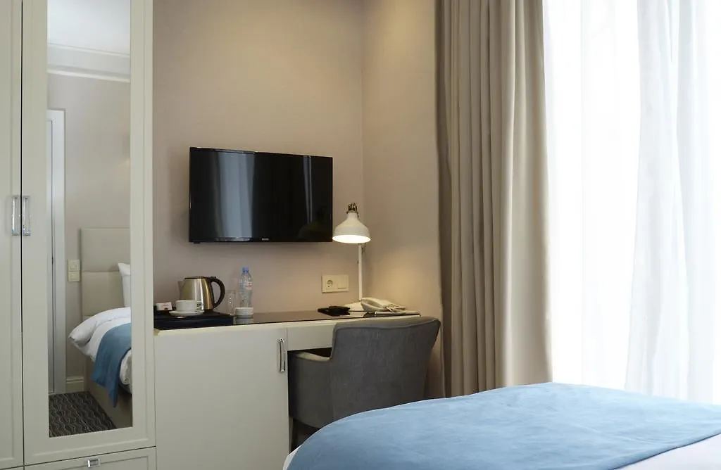 City Avenue Hotel Τυφλίδα